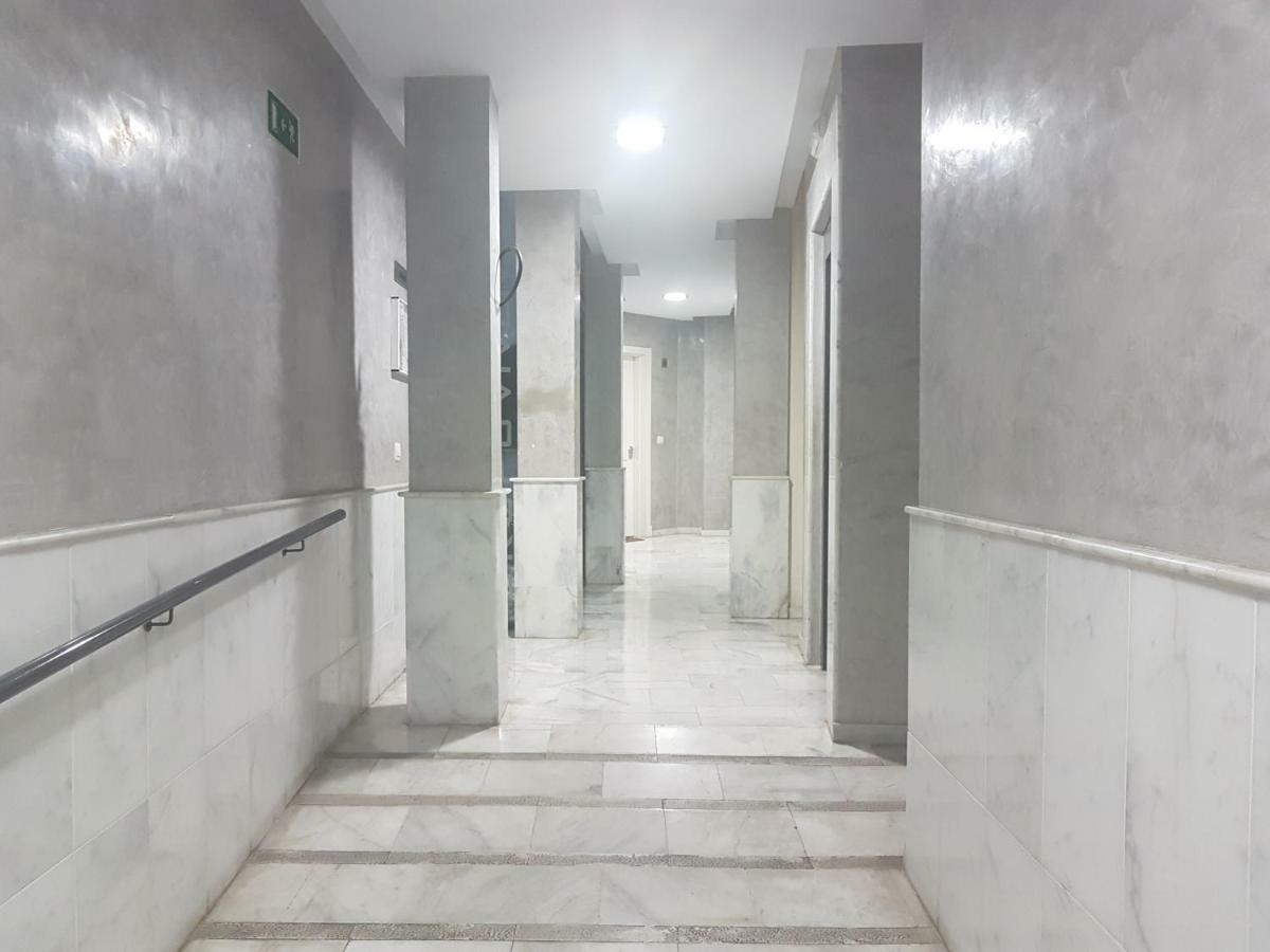 Sherryflat Moneo - Parking Jerez de la Frontera Dış mekan fotoğraf